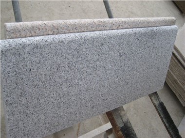 Gevlamde granieten tegels