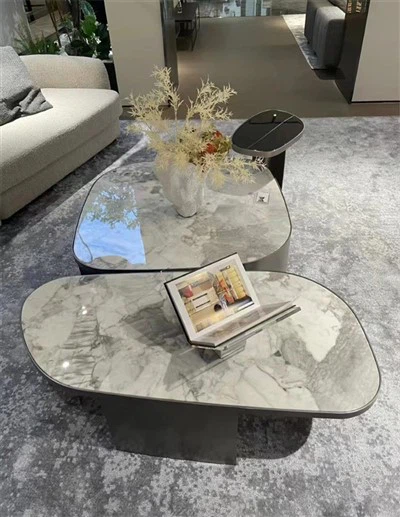 Grijze marmeren salontafel